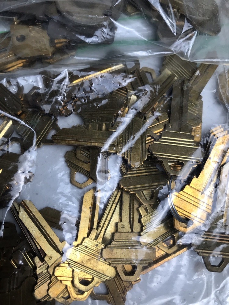 24 1/2 lb Blank Key Lot