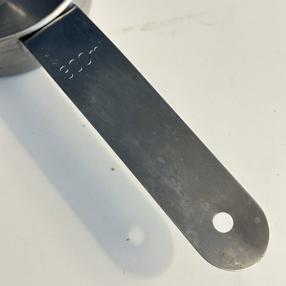 Stainless Steel Measuring Cup 300ml with handle