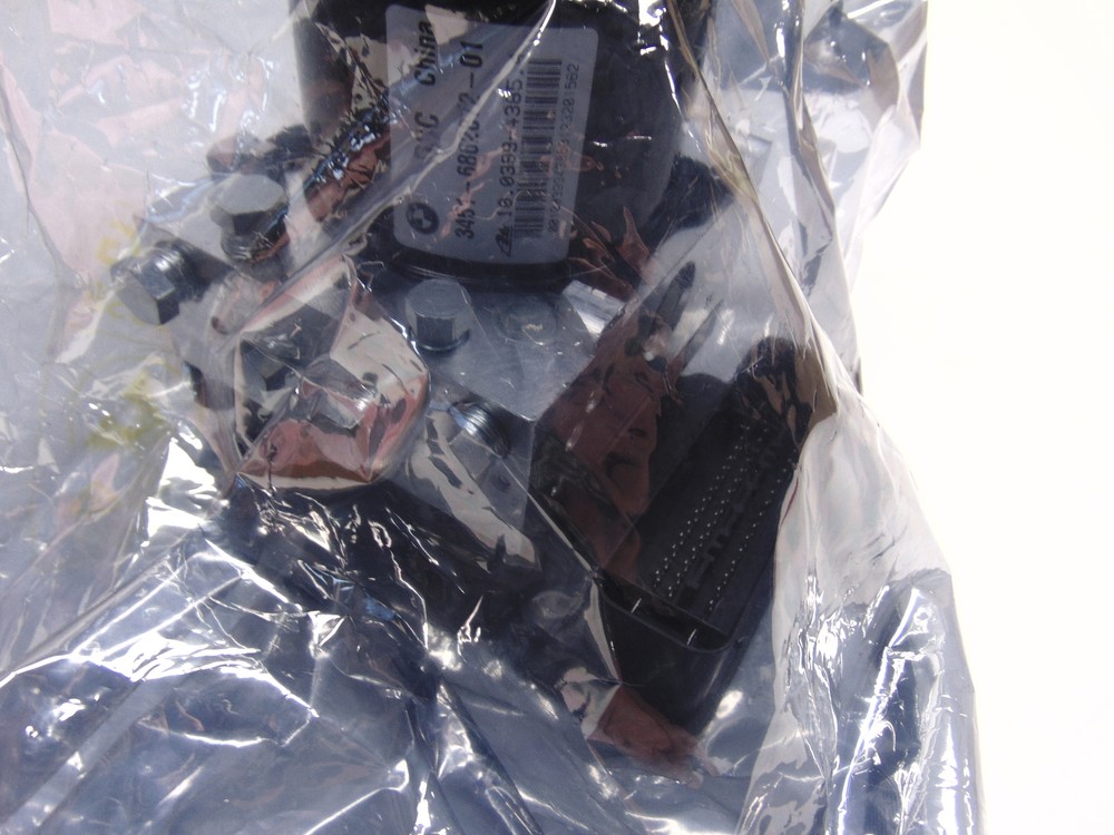 New Genuine BMW 1 E81 E87 E88 3 E90 E91 E92 E93 320 D 135i 330i 335i ABS Pump