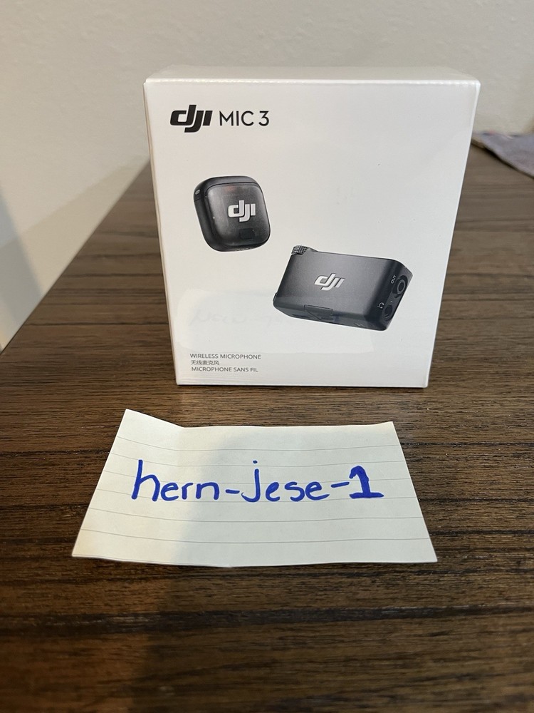 DJI Mic Mini (1 TX+1 RX) Wireless Lavalier Microphone for iPhone/Camera/Android
