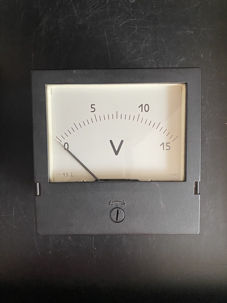 Vintage Soviet Analog DC Voltmeter 15V Model M381 Marked USSR Working (tested)