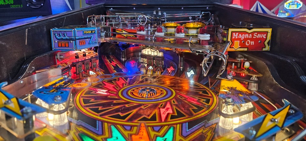 Black Knight 2000 Pinball by Williams - 2073