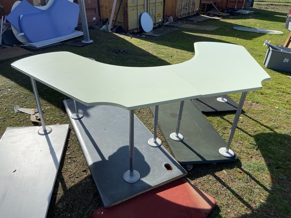 Vintage Herman Miller Resolve Workstations For Two