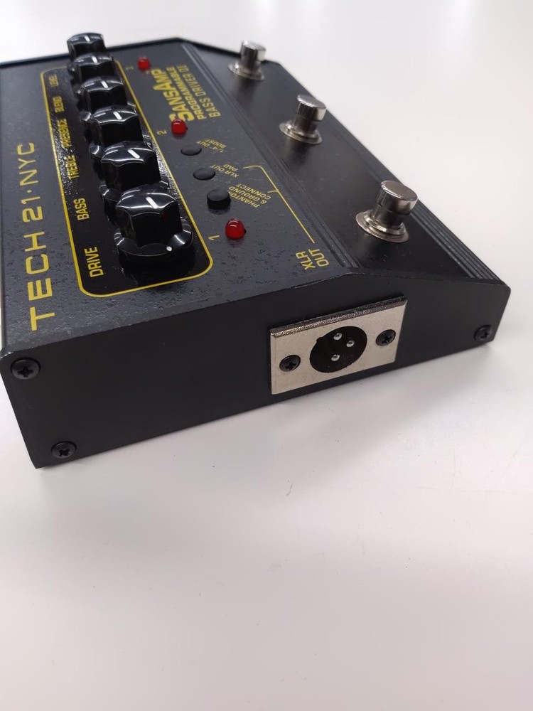 Tech 21 PROGRAMMABLE BASS DRIVER DI EFFECTOR 329082