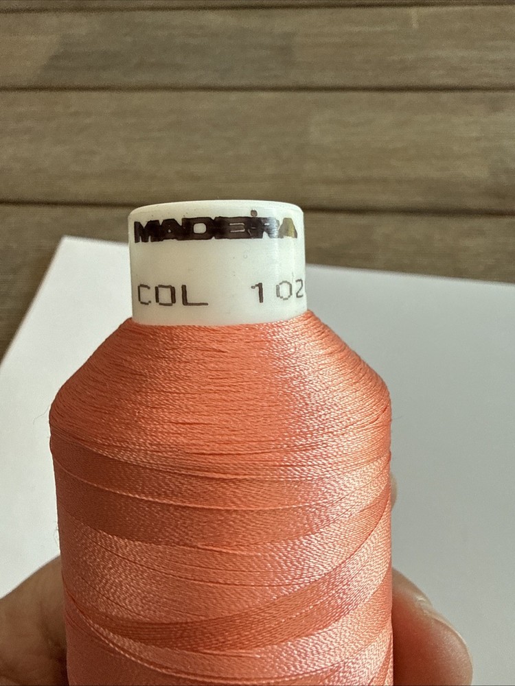 🧵madeira embroidery thread #1020-100% Viscose 🪡