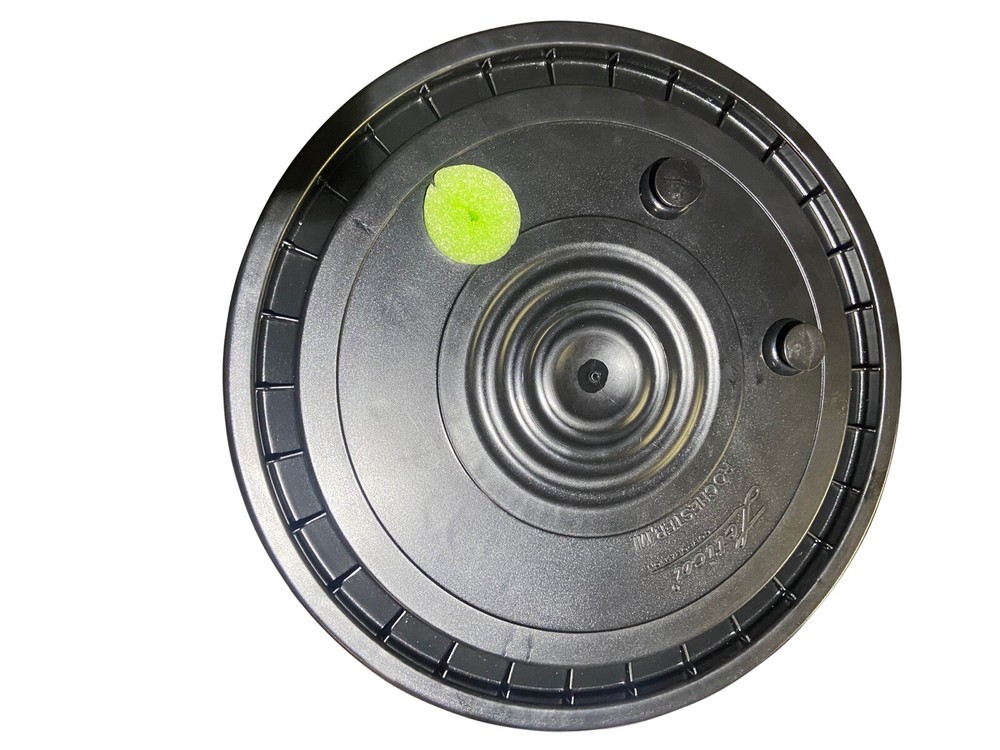 RDWC System. Versatile Hydroponics, LTD. For Compact Grow Area. Set Up In Mins.