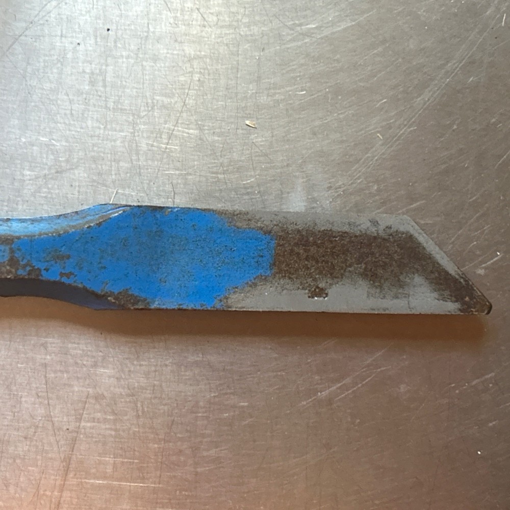 Dasco Pro 476 Plugging Chisel, 3/16" Tip X 10" L