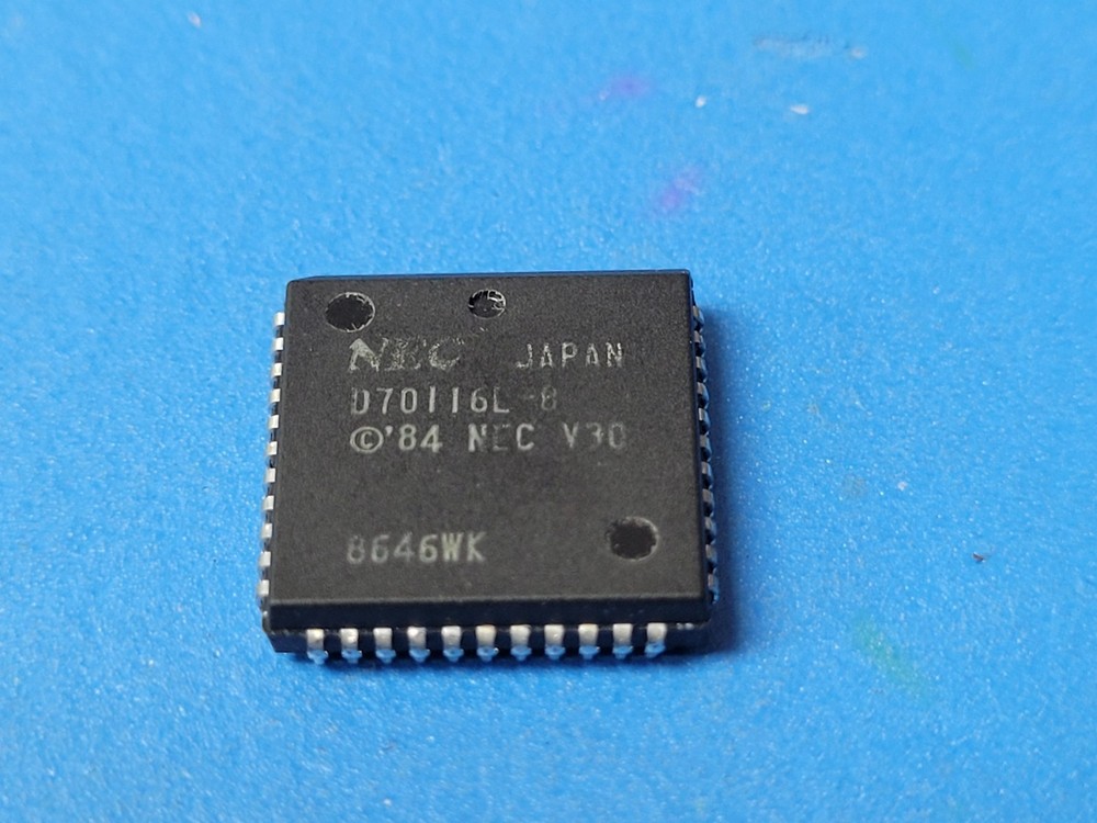 (5 PCS) UPD70116L-8 NEC Microprocessor, 16-Bit, 8MHz, CMOS, PLCC44