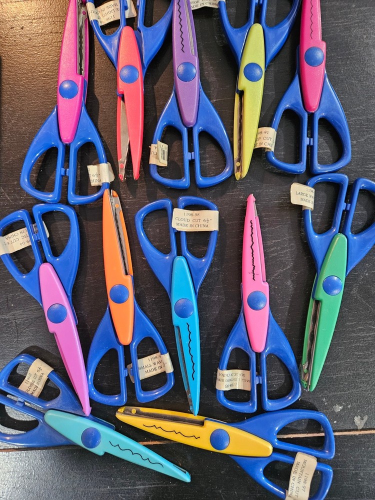 Decorative Edge Scissors for Scrapbooking
