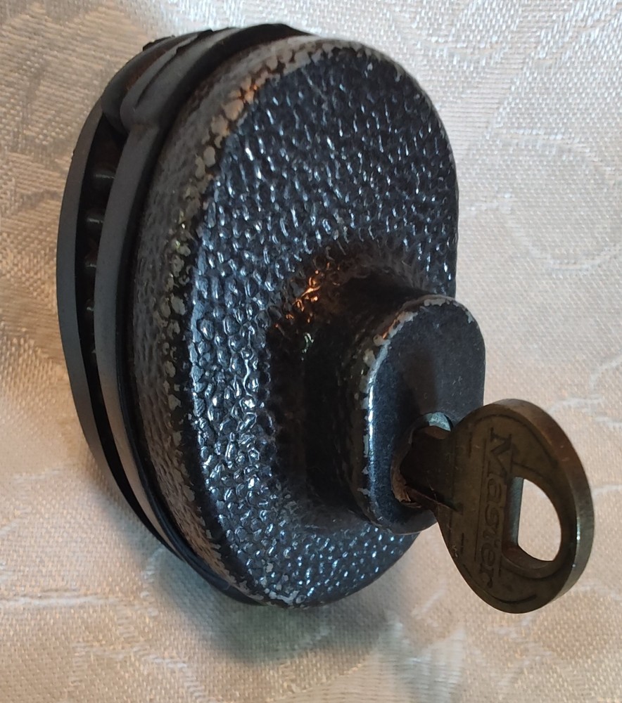 Master Lock & Key Tough Gun Trigger Lock