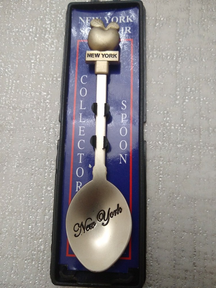 NEW YORK APPLE SOUVENIR SPOON