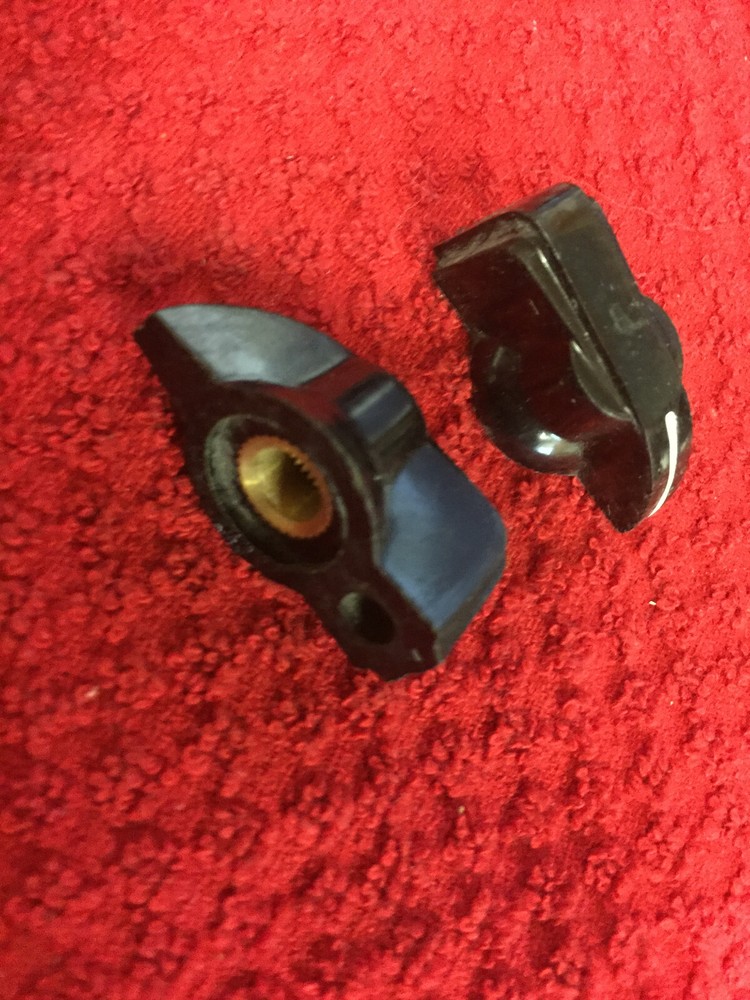 22-248017  CONTROL KNOBS 2 PCS