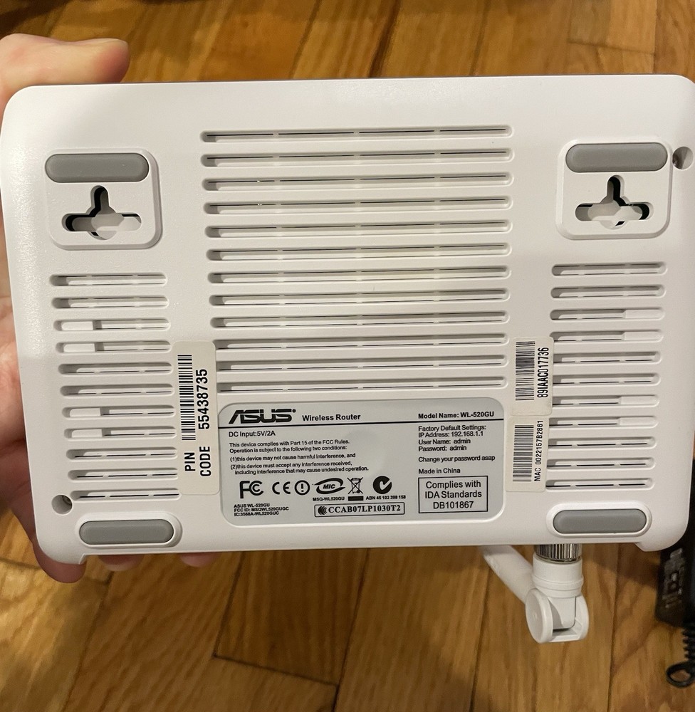 ASUS WL-520GU Wireless Router