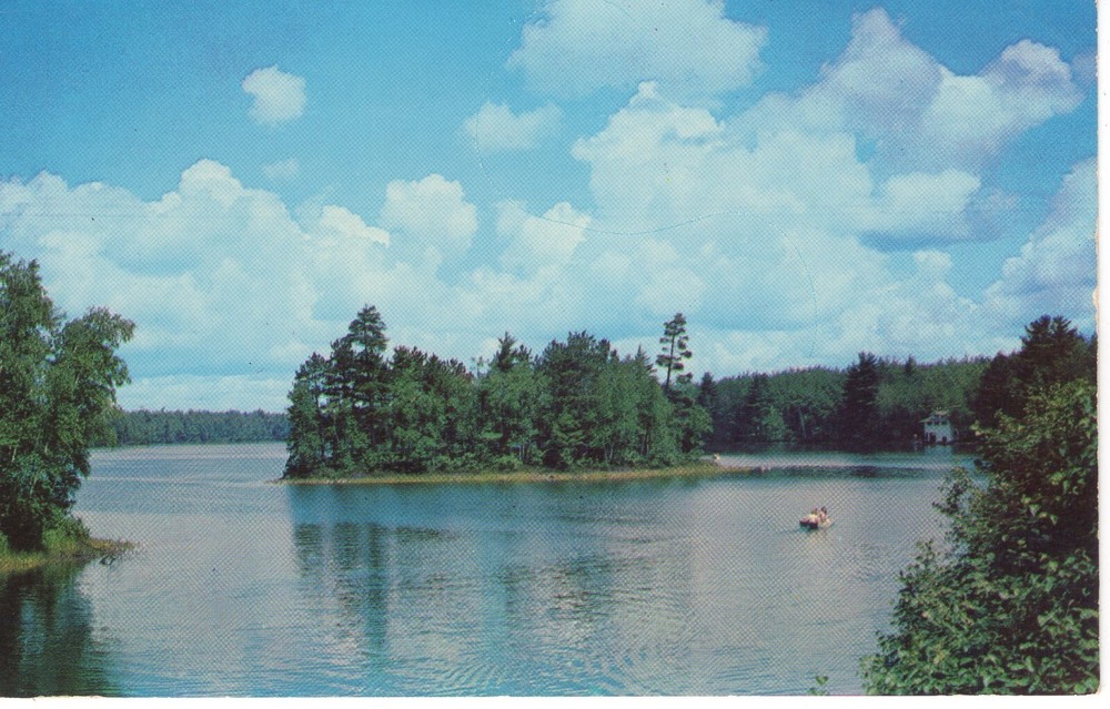 A NATURAL BEAUTY SPOT - PC4702