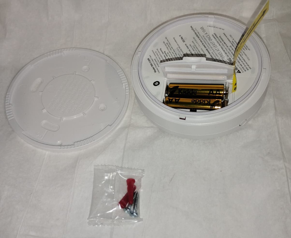 Kidde Smoke & Carbon Monoxide Detector, AA Battery Powered, LED Warning Light