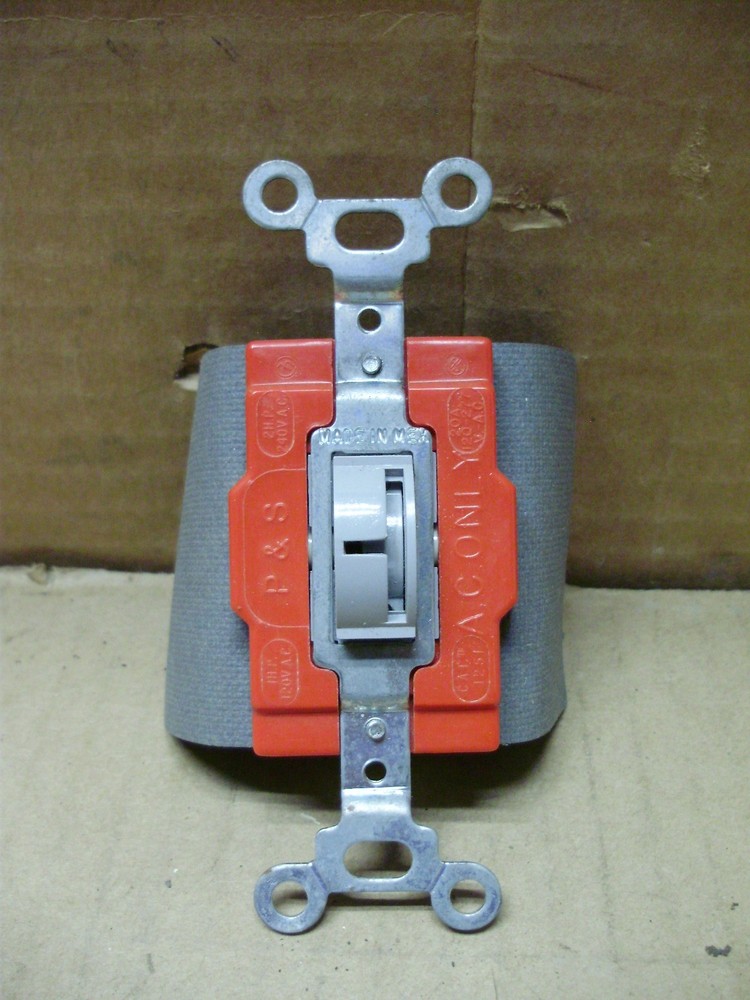 Pass & Seymour 3 Position Manual Momentary Switch