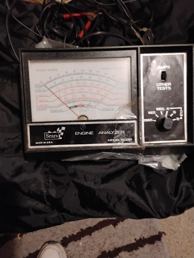 Sear's Engine Analyzer, 12V Ignition System, in good working order