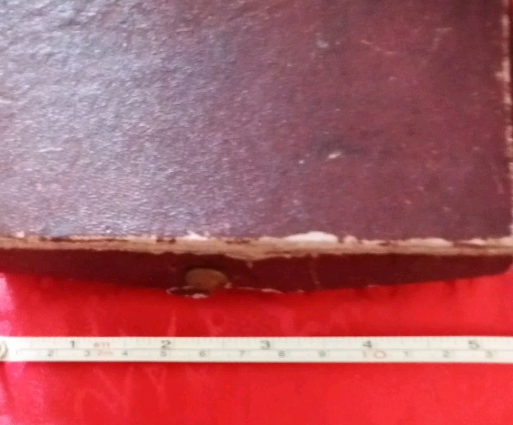 Elcaya Trade Mark Reddish Box Only
