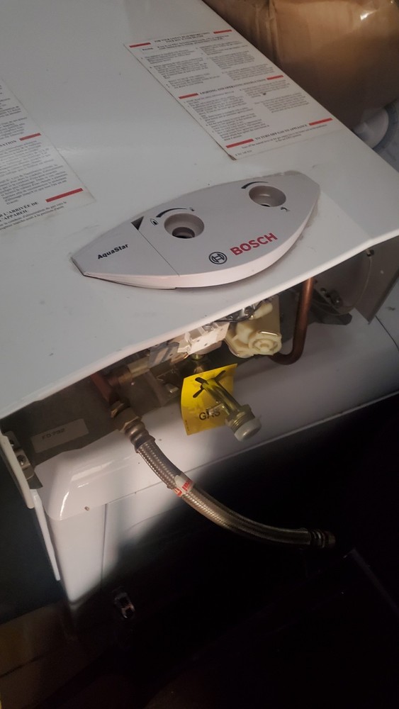 Bosch AquaStar Gas Tankless Indoor Water Heater White