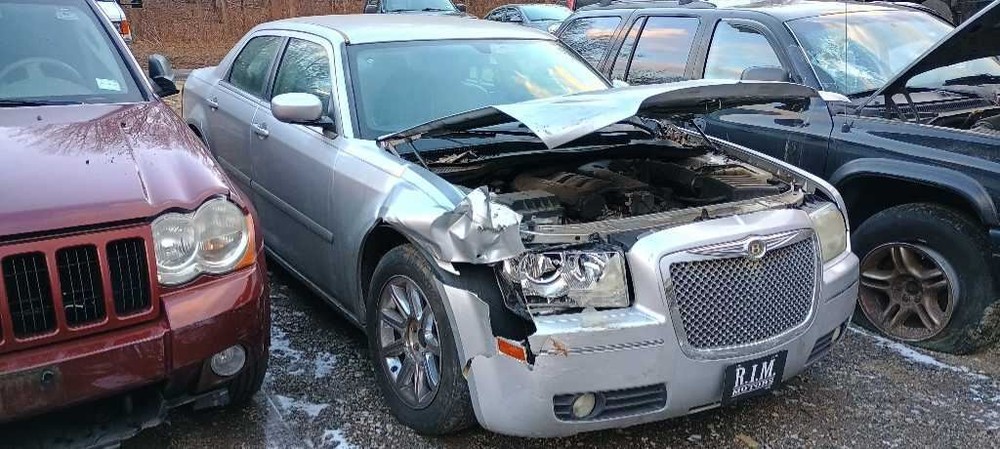 Used Fuse Box Engine fits: 2005 Chrysler 300 engine compartment Grade A