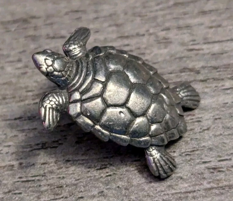 Turtle Reptile Animal Danforth Pewter Signed 1993 Lapel Pin 🐢
