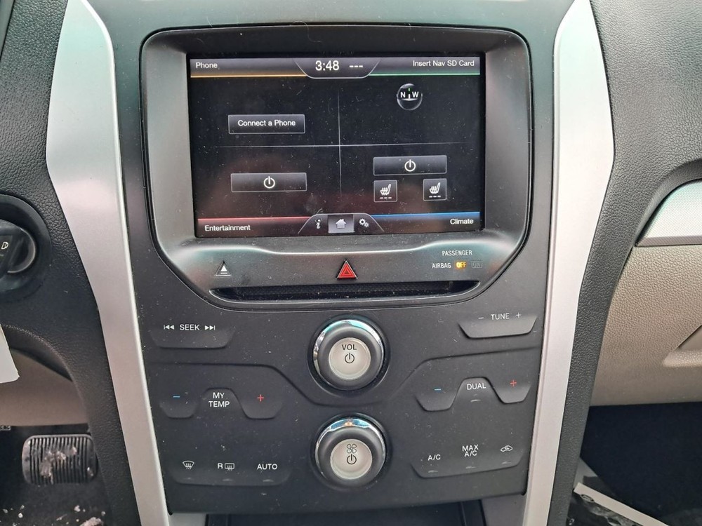 EXPLORER 2015 Glove Box 4956094
