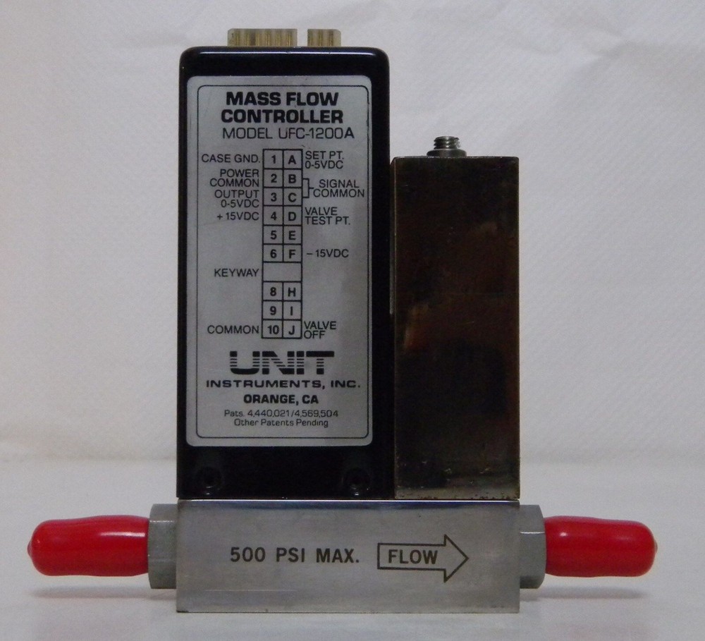 Unit UFC-1200A Mass Flow Controller, Gas- O2, Range- 2 SLM, Used