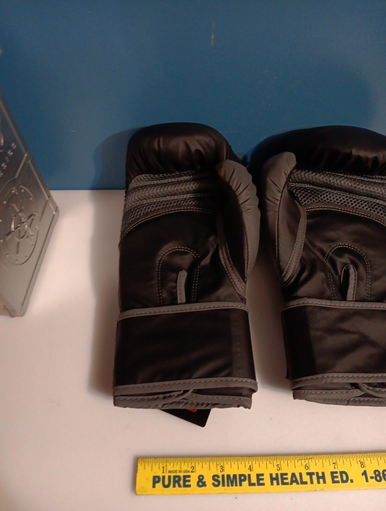 ringside boxing gloves 16oz