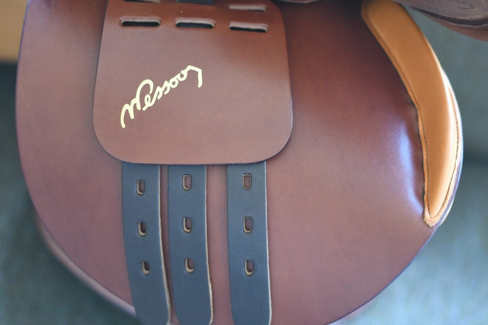 Brand New Nelson Pessoa A/O 17.5" Medium Tree Saddle