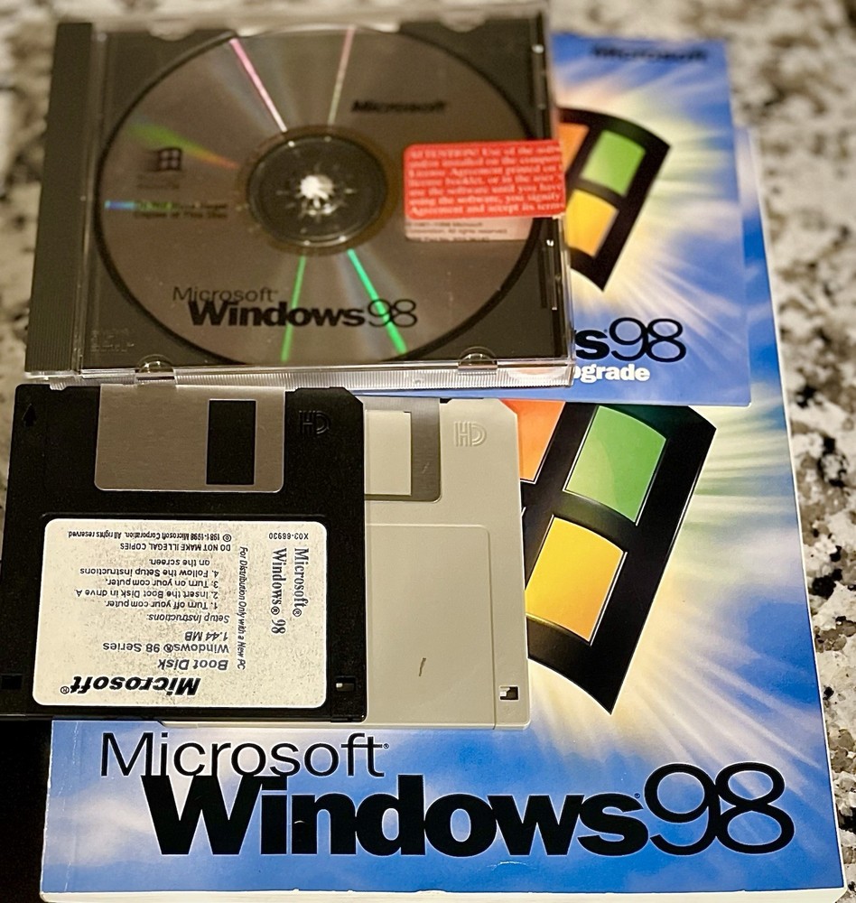 Windows 98 Compkete CD + Key + Boot 3.5 With Upgrade Disk + Box & Documents 100%