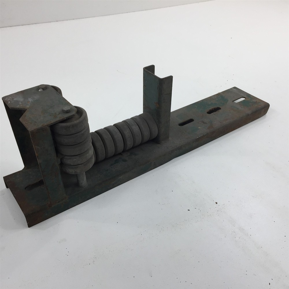 (1) Greenlee 2018-R Radius Cable Roller 21"