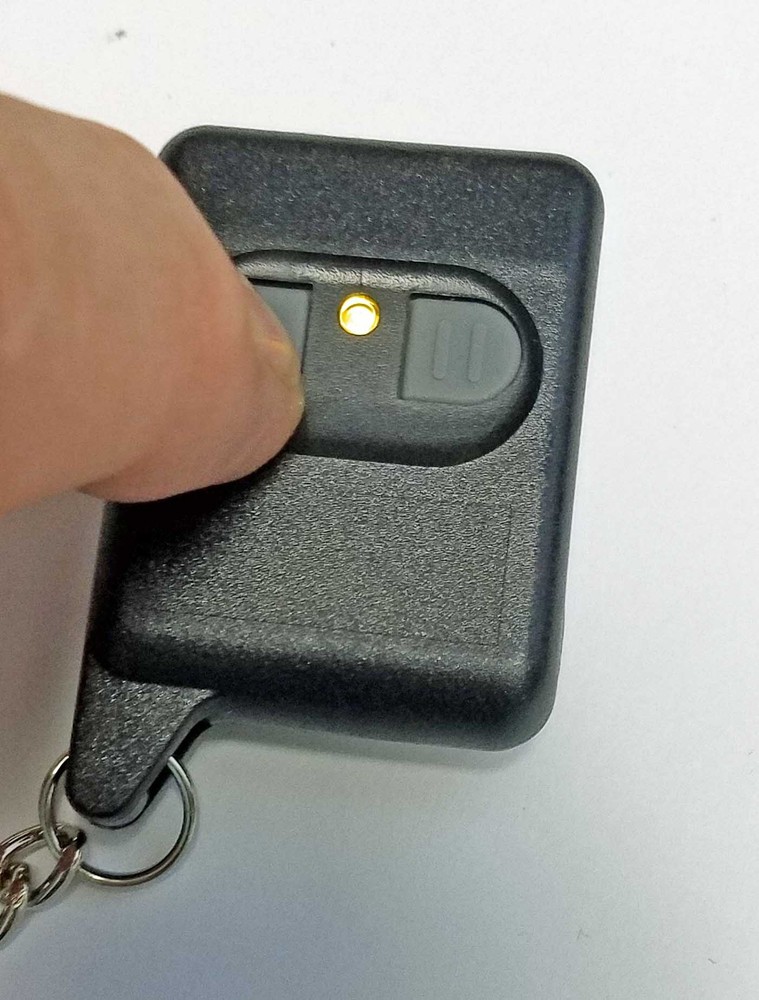 Old School Directed Electronics (DEI) 469T 2 Button 1-Way Replacement Remote