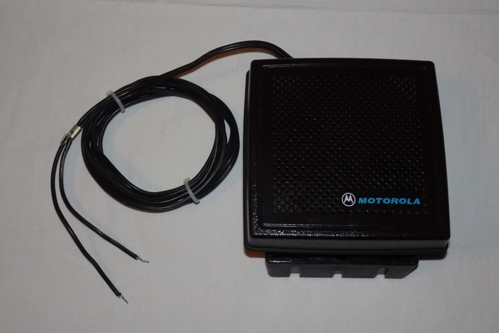 Motorola HSN4018B External Speaker With Bracket - for CB, Ham, Scanner- Tested