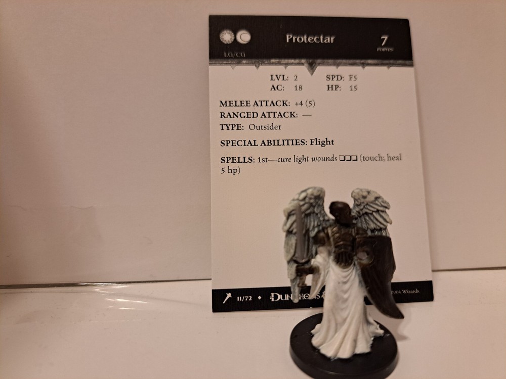 D&D Miniatures WOTC  Protectar 11/72