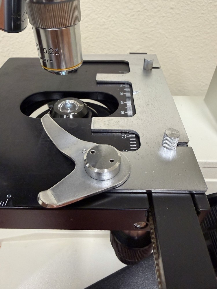 Carlsan CS700 Binocular Microscope with 4 Objective Lenses & Eyepieces COMPLETE