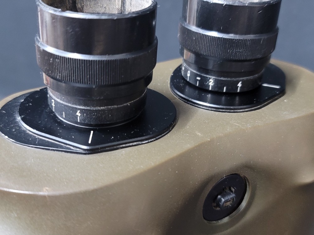 Vectronix Vector 21 Military Laser Range finding Binoculars USMC