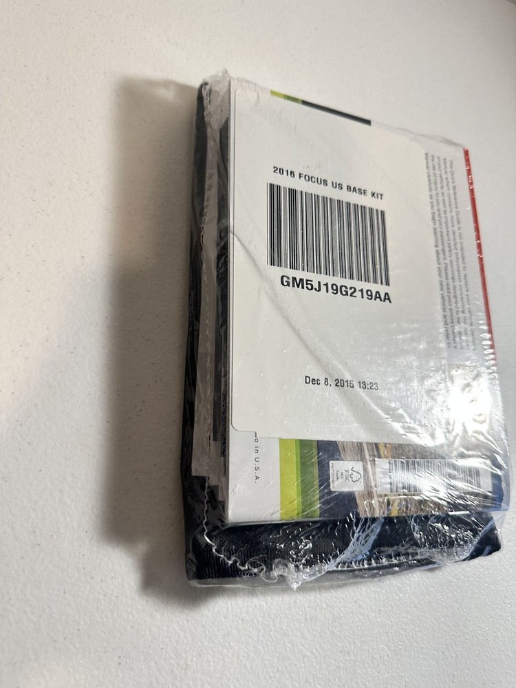 2016 Ford Focus Owner's Manual Set OEM