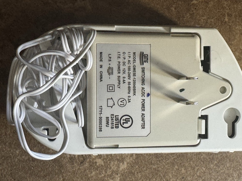 First Alert EXPLOSIVE GAS & CARBON MONOXIDE Alarm Used