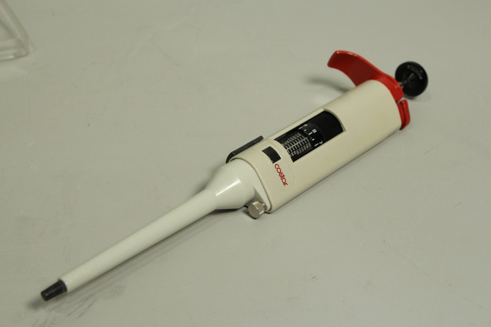 Costar 200uL Pipette Pipettor