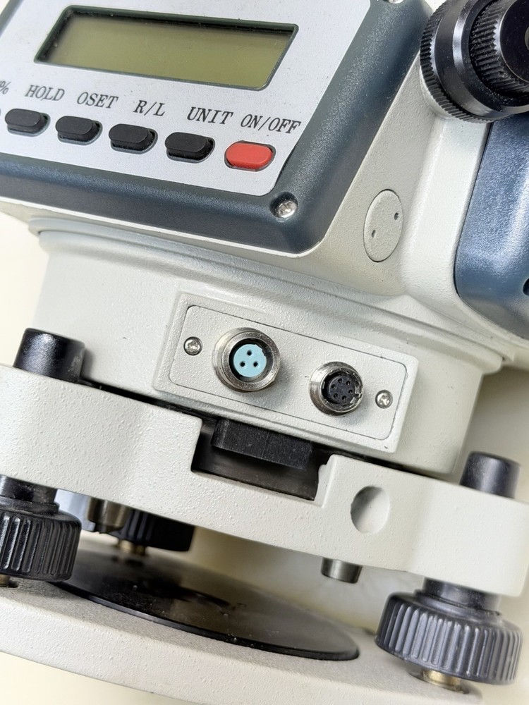 Schneider Technical Theodolite ET-20 W/ Case - Untested