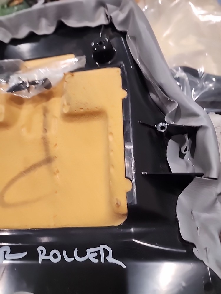 WACKER ROLLER VINYL CUSHION SEAT BACK REST