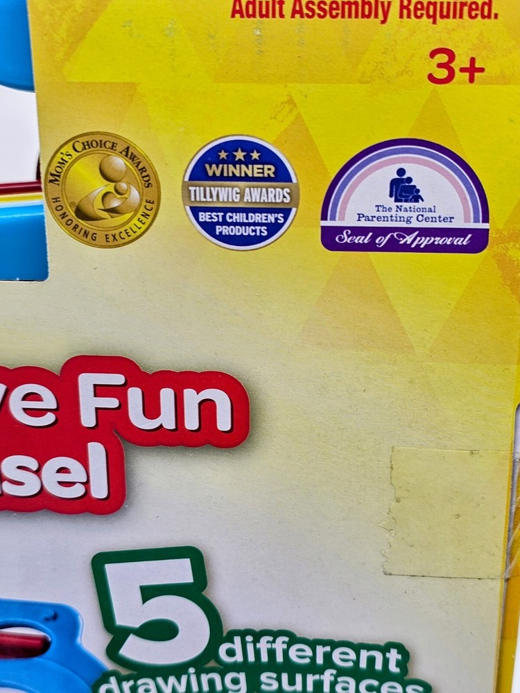 Crayola 5-In-1 Creative Fun Tabletop Easel - 5 Different Drawing Surfaces NIB