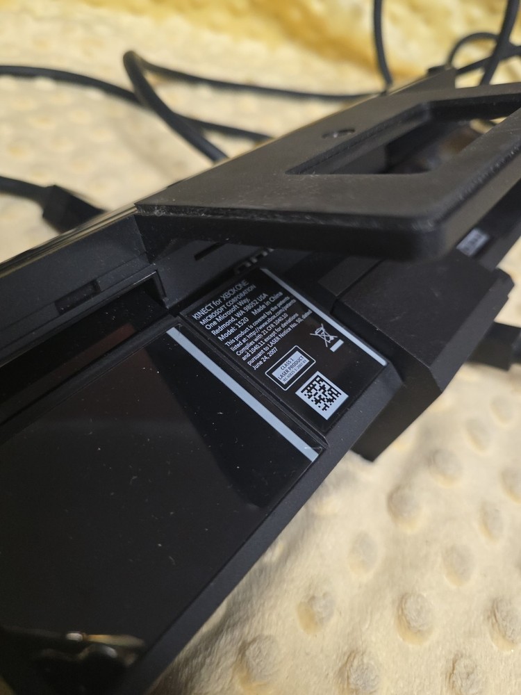 Microsoft Xbox One Kinect Camera Motion Sensor Bar Model 1520 Works Tested