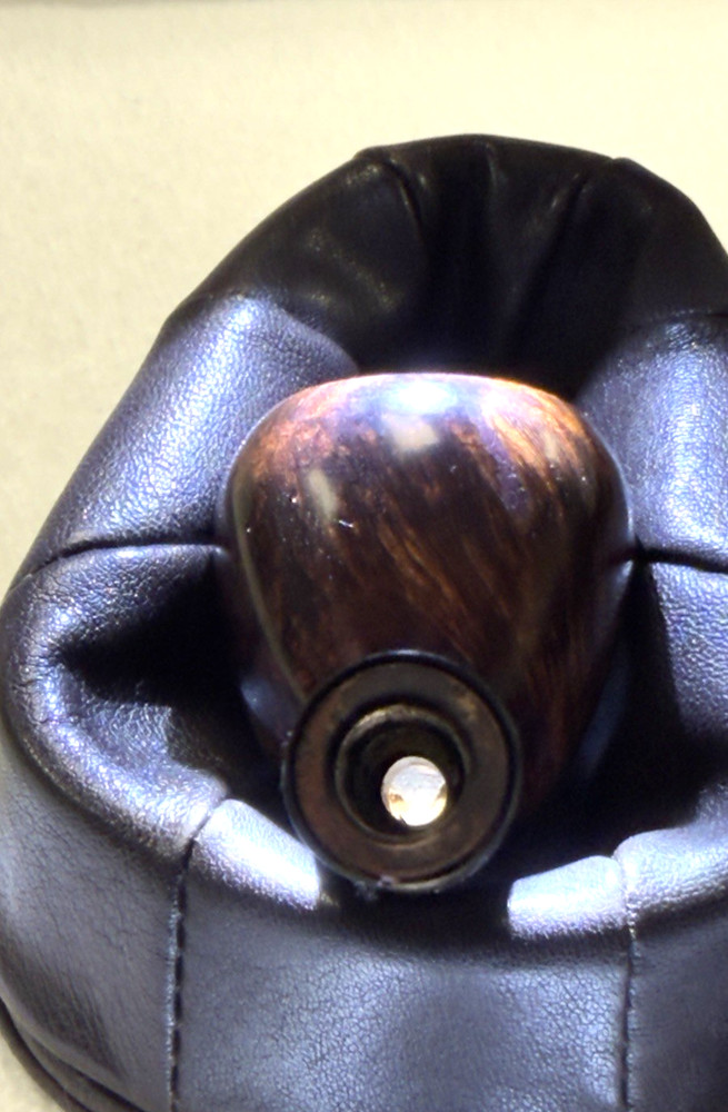VAN DYKE Smooth Medium Acorn / Pear with Tapered Ebonite Stem