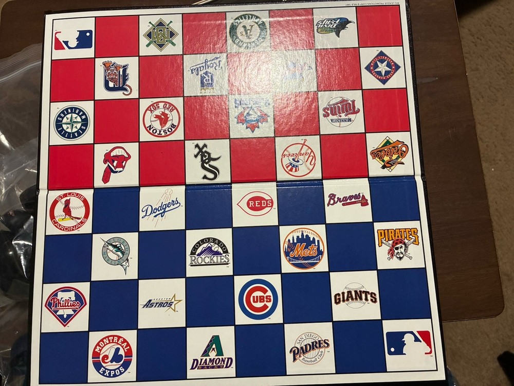 Mariners Checker Set 1997 Vs Orioles