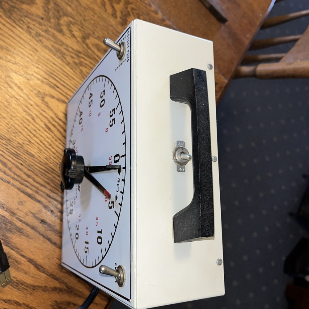 Gralab Universal Timer Model 167