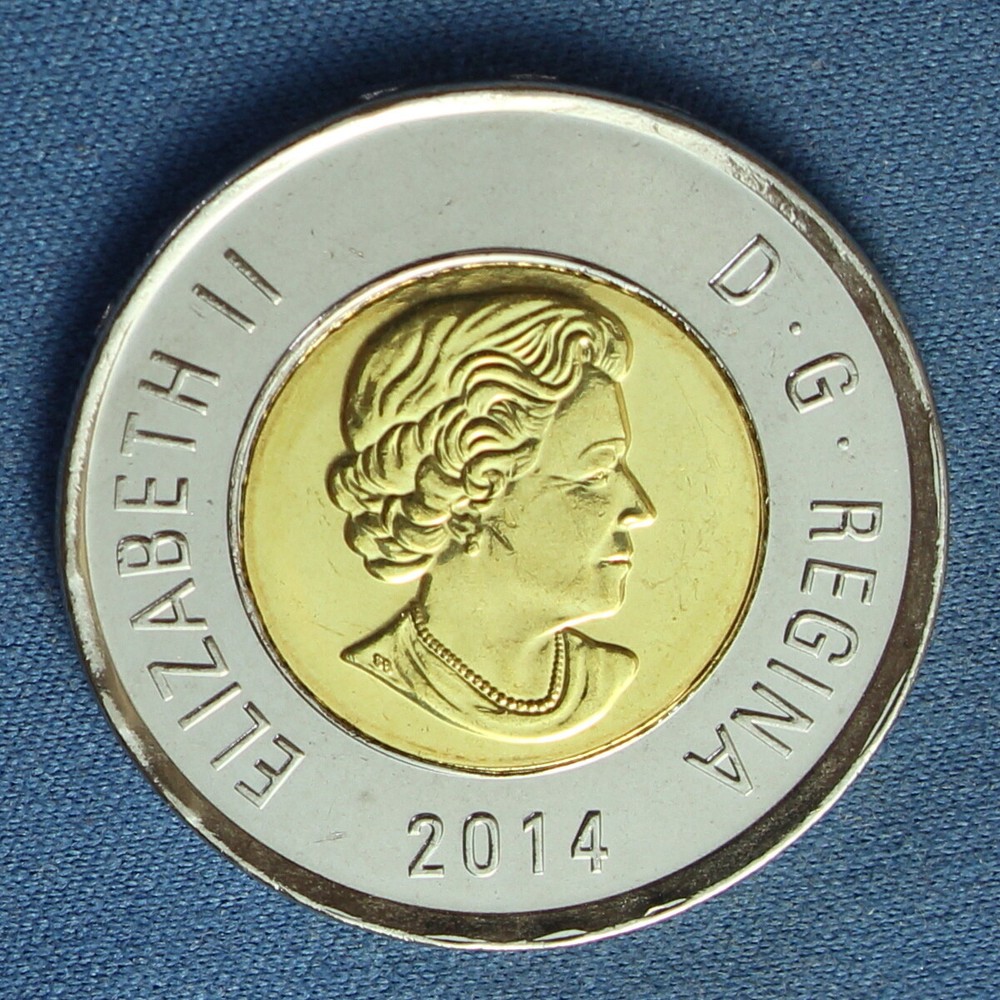 Canada 2014 Toonie 2$ from a Mint Roll (Normal Reverse)