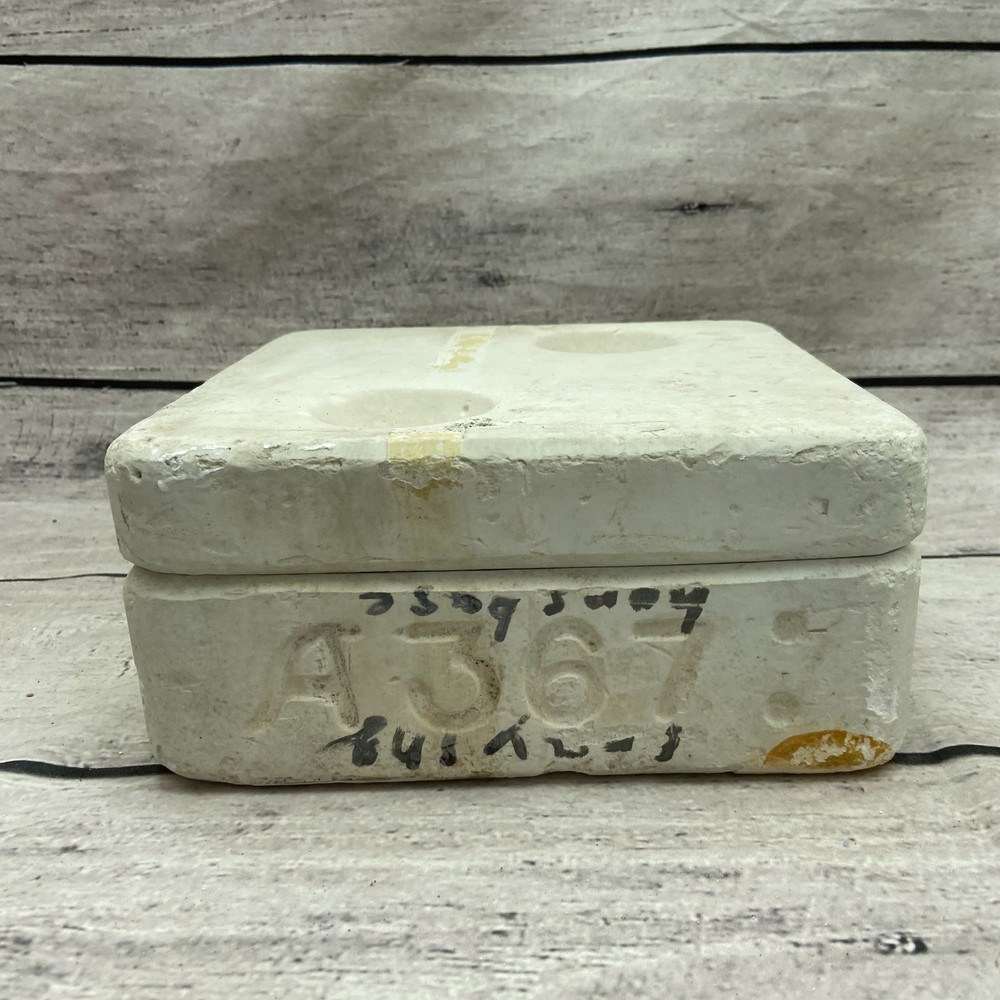 Atlantic Ceramic Slip Casting Mold Praying Hand Base #A 367