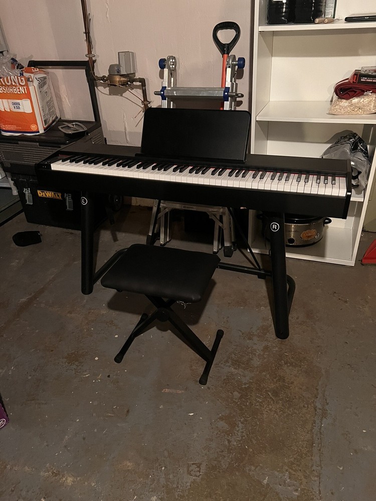 piano keyboard 88 keys
