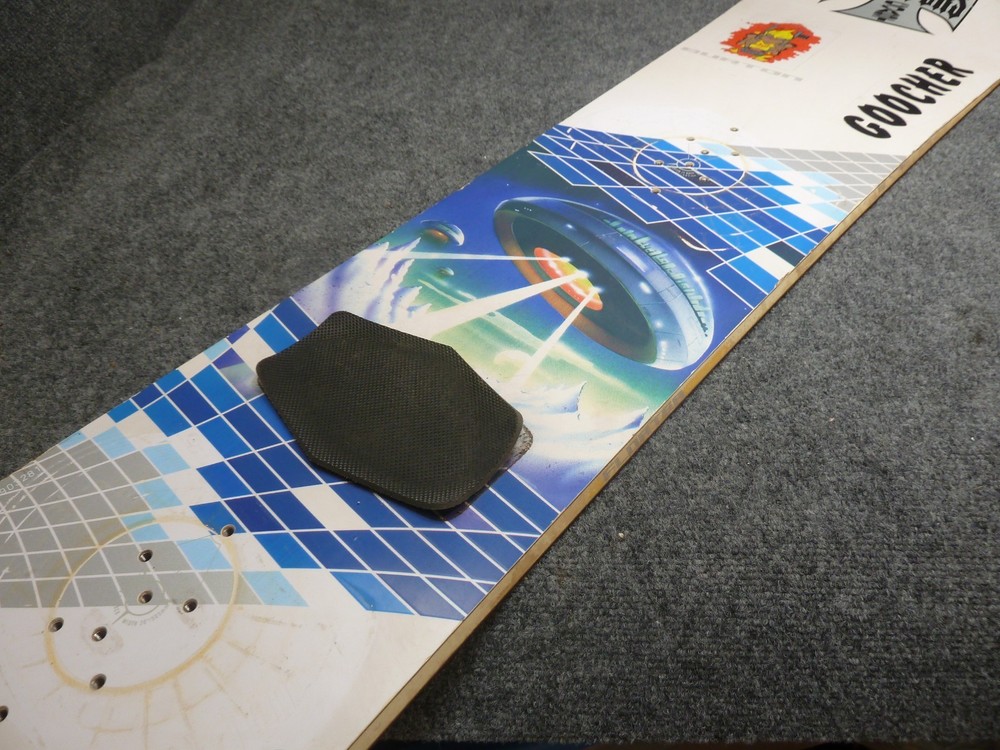 burton snowboard 157cm